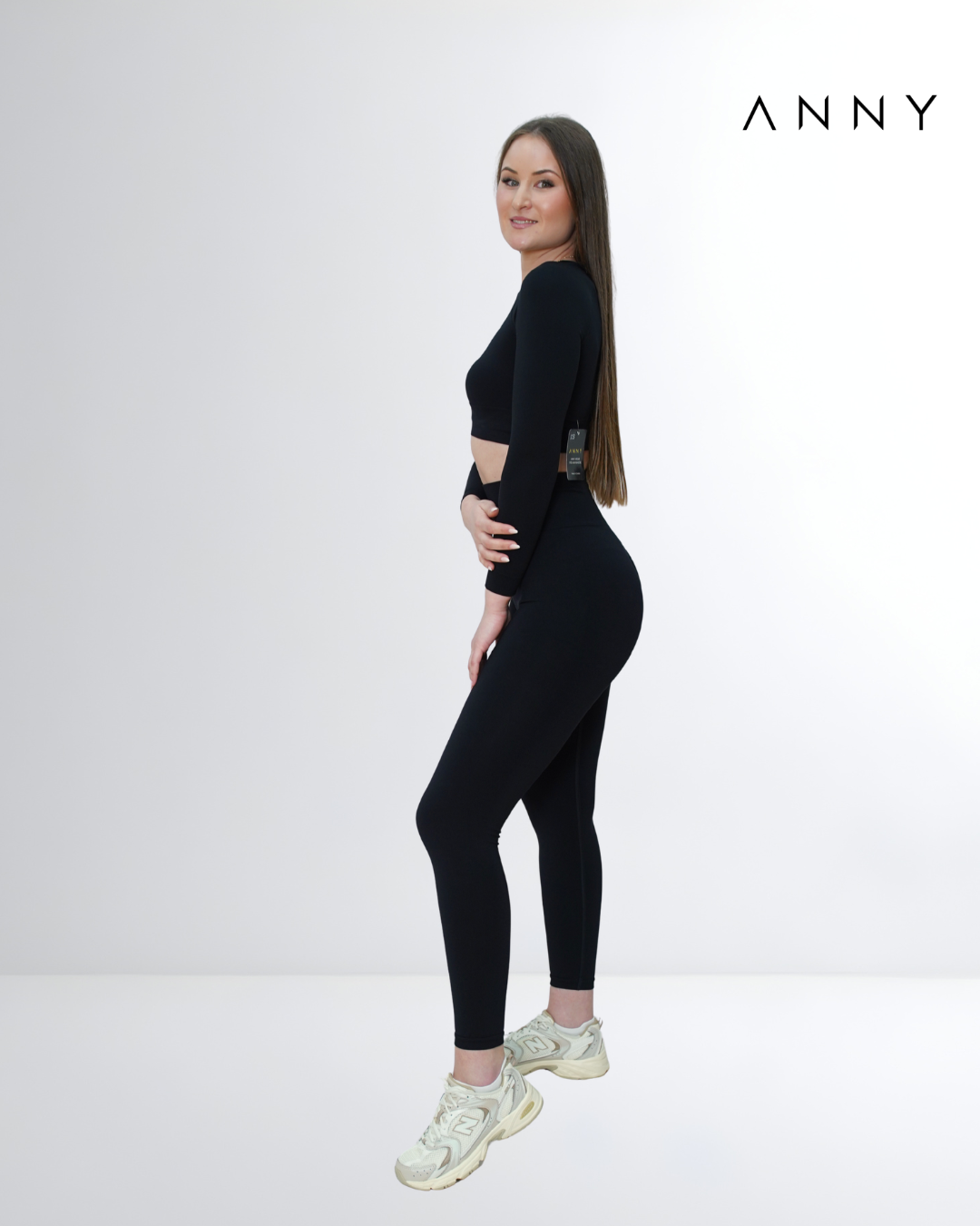 ANNY MOTION TAJICE