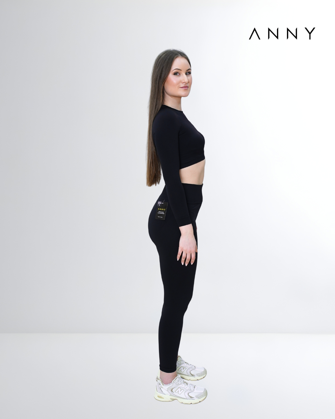 ANNY MOMENTUM TAJICE