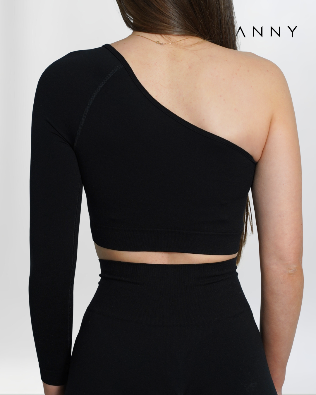 ANNY VIBE TOP