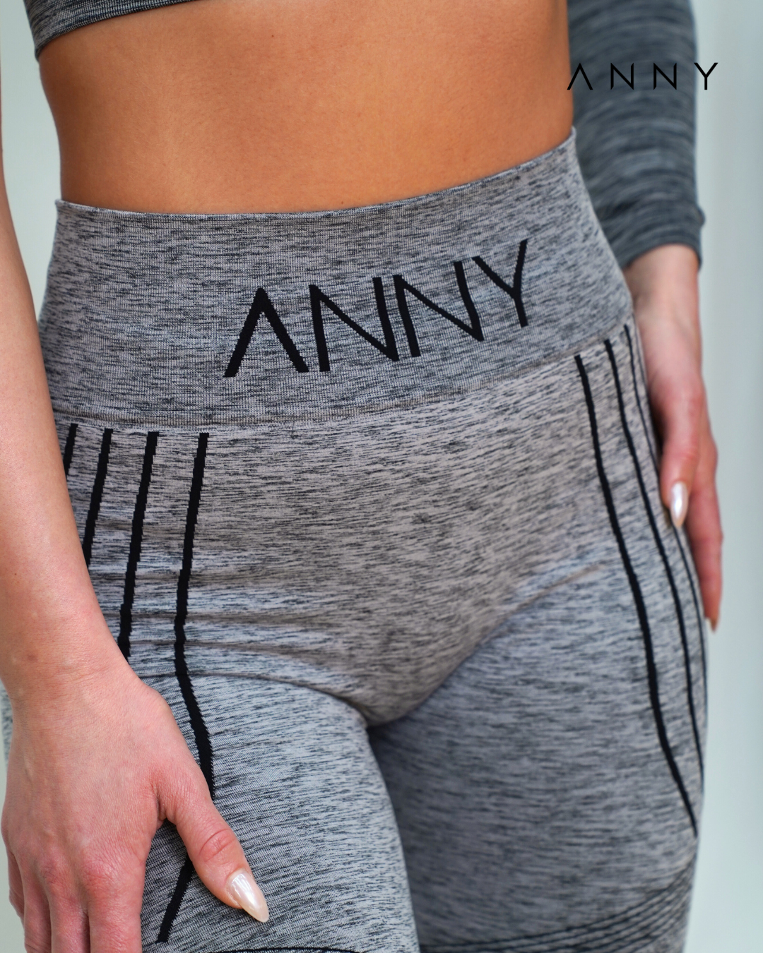 ANNY SIGNATURE TAJICE